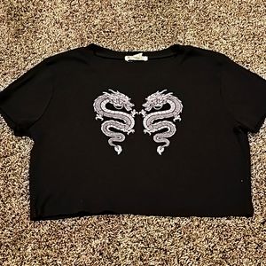 🦩 3 for $25 Dragon Crop Top Size XL